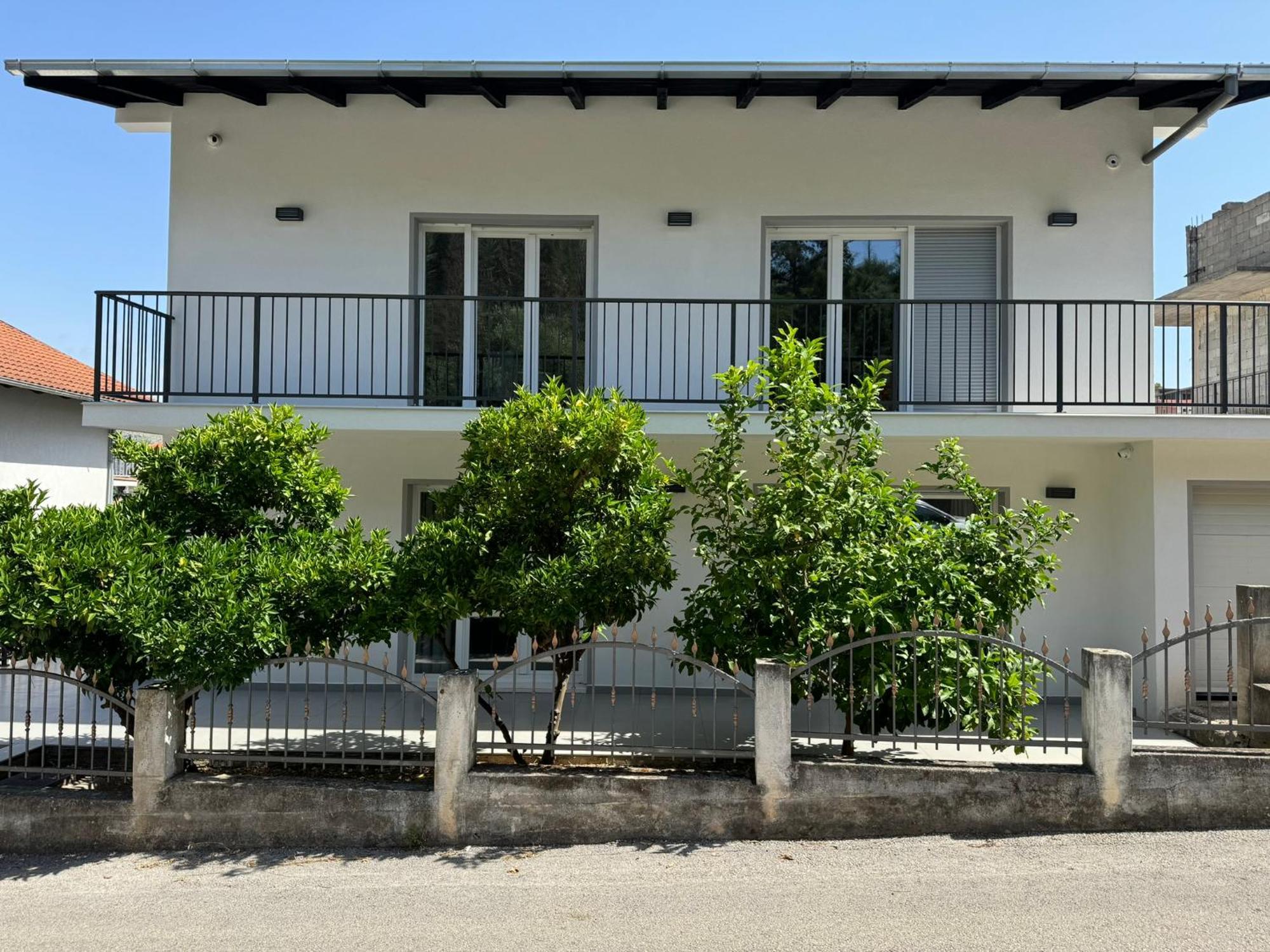 Frane-apart - Ciovo * Trogir